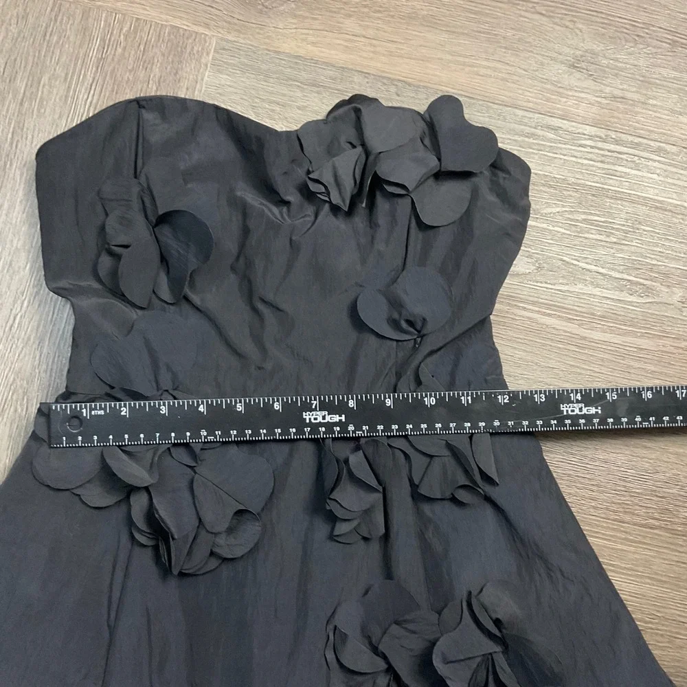 Bebe 3D Floral Fit and Flare Mini Dress Womens Small Black Coquette Dance Classy
